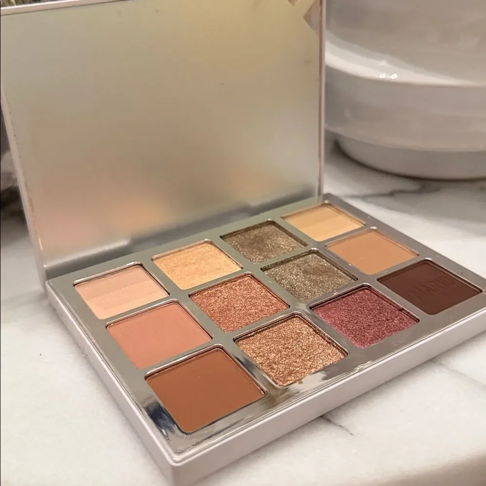 Makeup by Mario ETHEREAL EYES*™ EYESHADOW PALETTE:NATURE